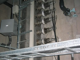 �ێ����j�b�g